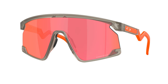 928014 - Grey - Prizm Trail Torch
