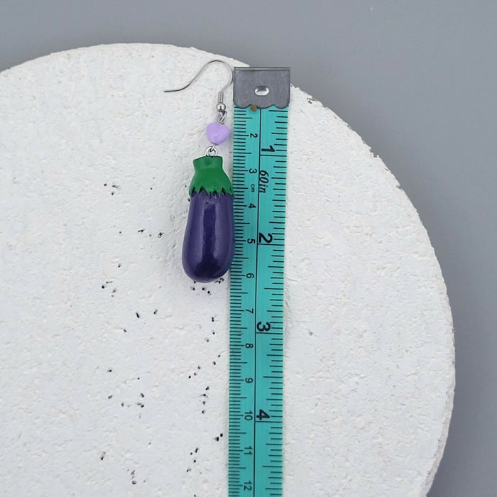 SFS! Barnyard Finds: Eggplant Earrings