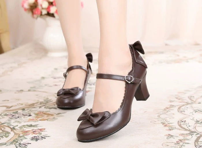 Simple Bow Heels