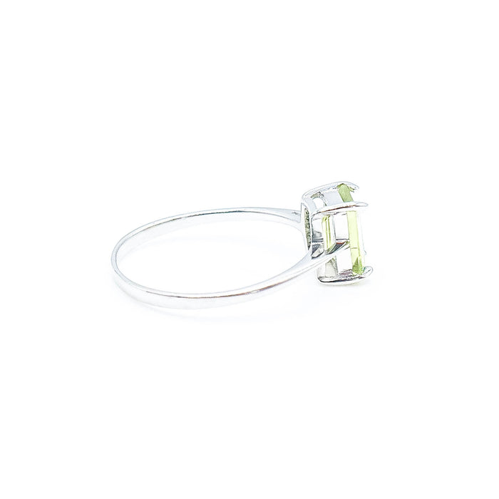 Sterling Silver Peridot Ring Size 5.75