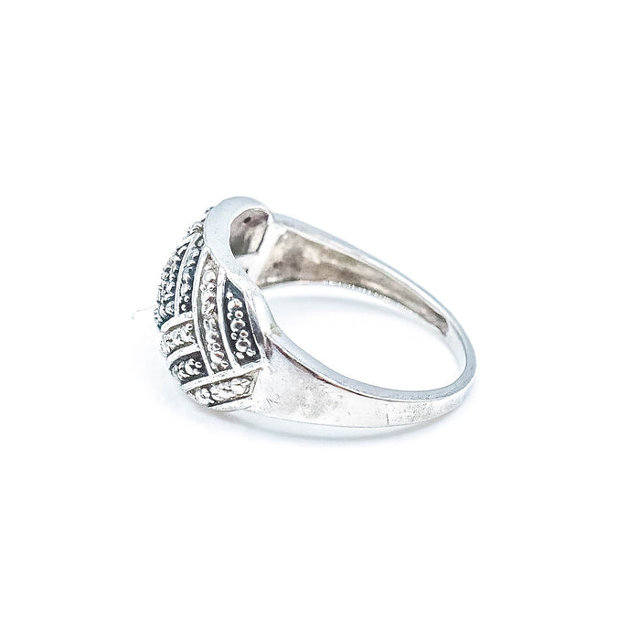 TGGC Sterling Silver Green Sapphire Ring Size 7