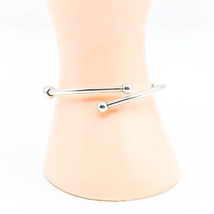 ZABLE 7.5 Inch Sterling Silver Flex Bangle Bracelet With Stoppers And CZ Ends
